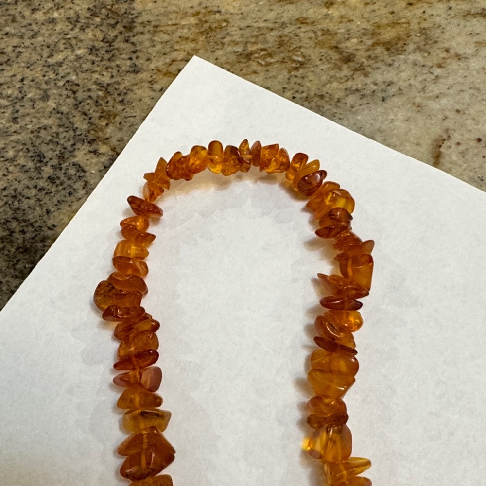 Vintage Amber Beaded Necklace. - Picture 3 of 3